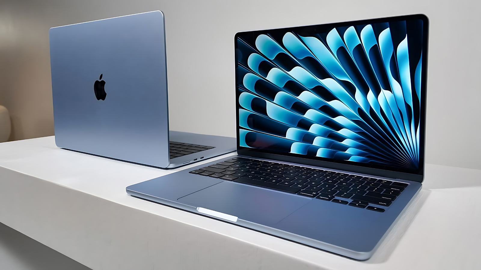 MacBook Air 13 (M4) Tanıtıldı: Daha Güçlü, Daha Hafif